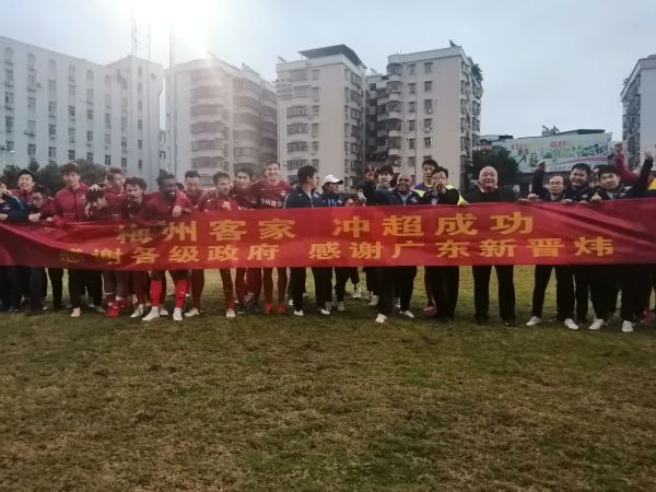 娇妻被3p的刺激在线观看